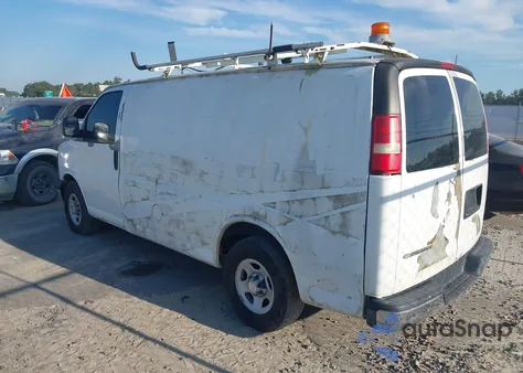 2008 Chevrolet Express G1500 z USA, uszkodzony, nr VIN 1GCFG15X881225192